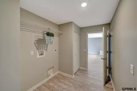 802 Sunridge Dr, Beatrice, NE 68310 photo 26