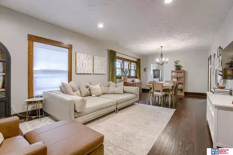 739 S 30th St, Lincoln, NE 68510