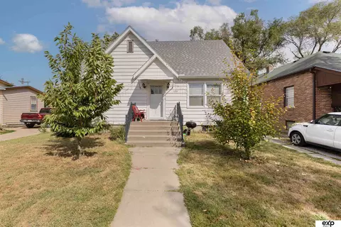 120 E St, Lincoln, NE 68508