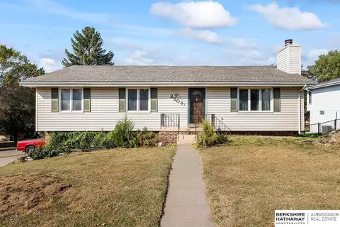 2904 N 200th Ave, Elkhorn, NE 68022