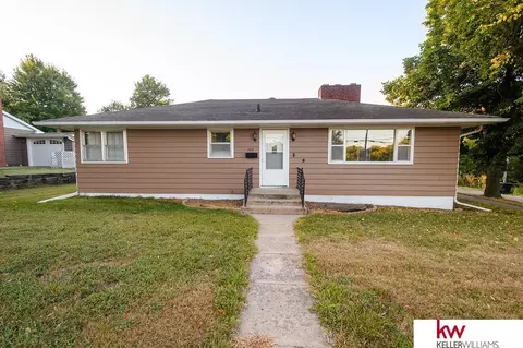 705 E 6th St, Superior, NE 68978