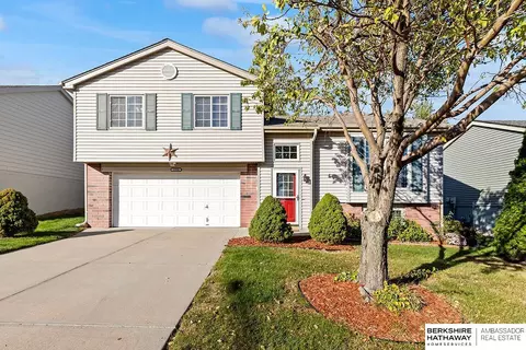 11906 Bauman Ave, Omaha, NE 68164