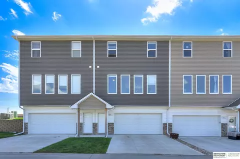 18161 Polk St, Omaha, NE 68135