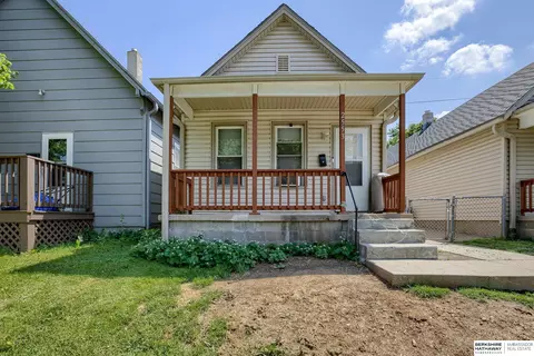 2553 Rees St, Omaha, NE 68105