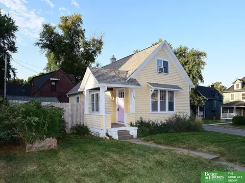 3729 Marcy St, Omaha, NE 68105