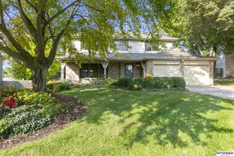 1412 N 126th St, Omaha, NE 68154