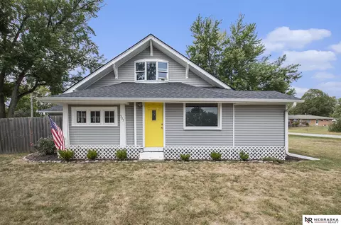 535 Tyler St, Bennet, NE 68317