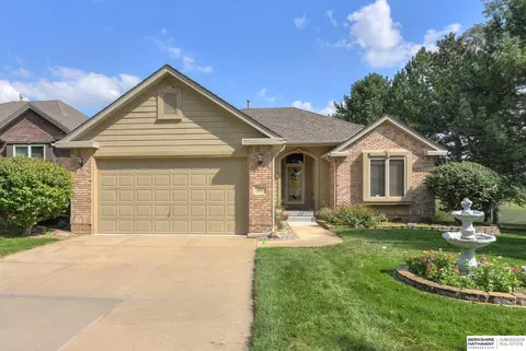 10131 S 172 Cir, Omaha, NE 68136