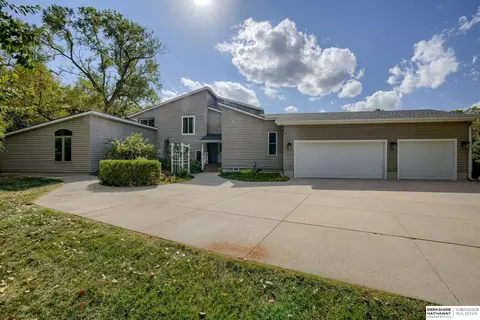 37115 Mahoney Rd, Louisville, NE 68037