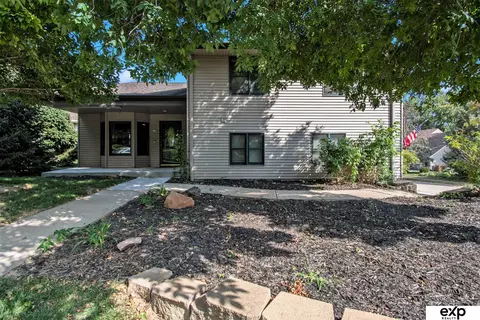 1519 S 170th Cir, Omaha, NE 68130
