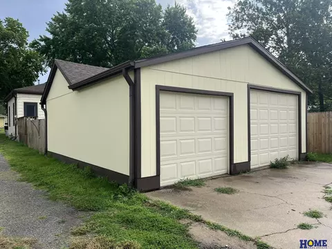 907 Bell St, Beatrice, NE 68310 photo 13