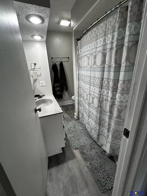 907 Bell St, Beatrice, NE 68310 photo 7