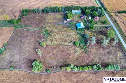 154 S 18th Rd, Unadilla, NE 68454