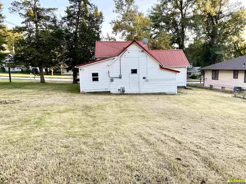 764 6th St, Syracuse, NE 68446 photo 3