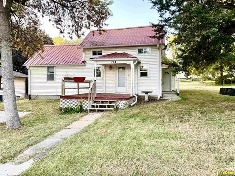 764 6th St, Syracuse, NE 68446
