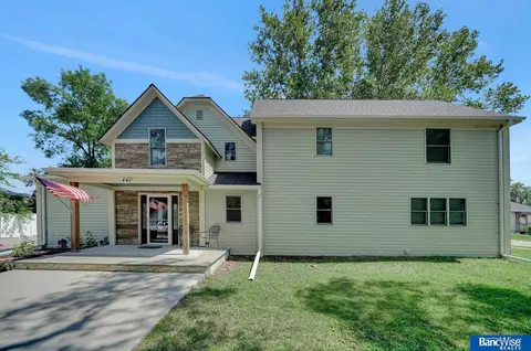 440 E St, Eagle, NE 68347