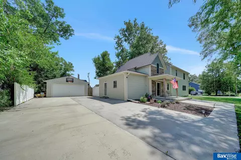 440 E St, Eagle, NE 68347 photo 3