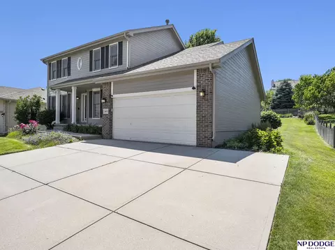 4432 S 174 St, Omaha, NE 68135