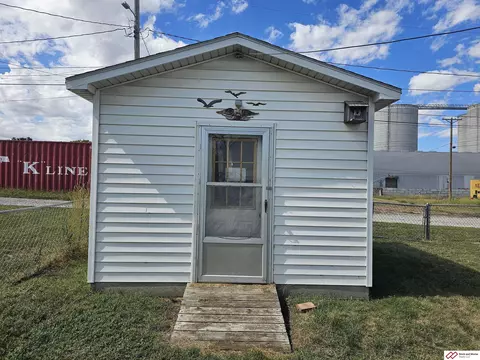 601 S 4th St, Beatrice, NE 68310 photo 5