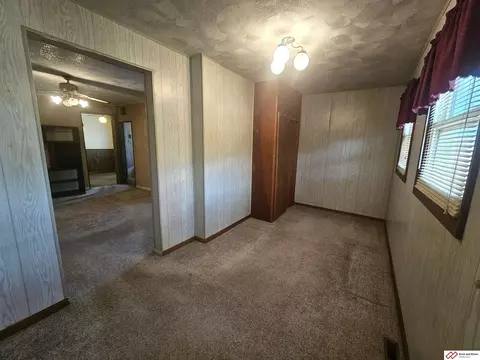 601 S 4th St, Beatrice, NE 68310 photo 9