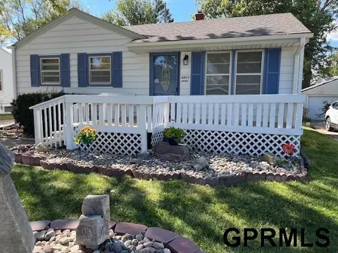 4868 S 53 St, Omaha, NE 68117