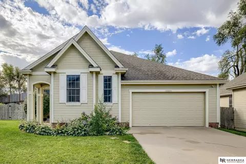 16801 Briar St, Omaha, NE 68136