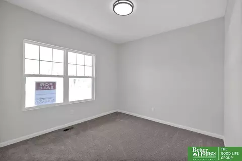 17612 Willit St, Bennington, NE 68007 photo 32
