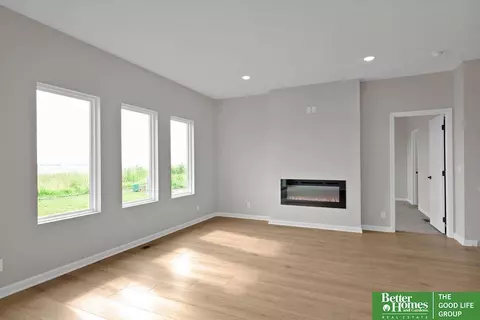 17612 Willit St, Bennington, NE 68007 photo 22