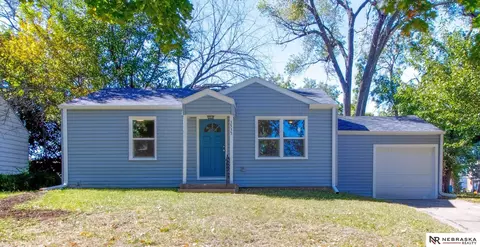 3535 Somerset Ave, Lincoln, NE 68504