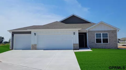 4749 E Jared Ct, Fremont, NE 68025