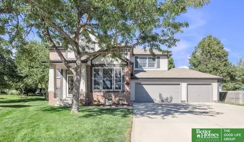 5516 N 149th Avenue Cir, Omaha, NE 68116