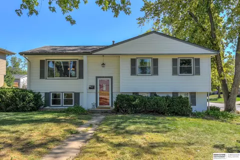 2929 S 118th St, Omaha, NE 68144