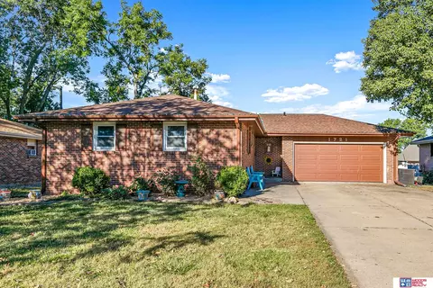 1721 Bedloe Ct, Lincoln, NE 68505