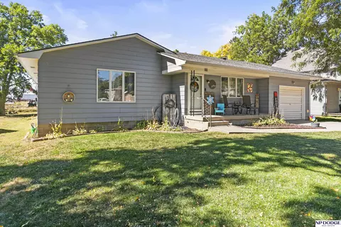 209 Cedar St, Snyder, NE 68664 photo 2