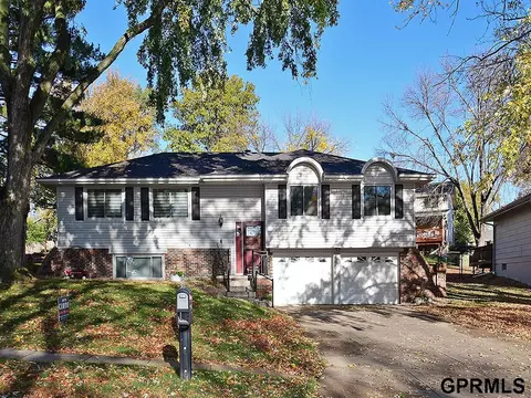 14518 Monroe St, Omaha, NE 68137