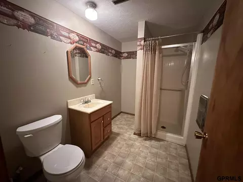301 E Sumner St, Western, NE 68464 photo 38