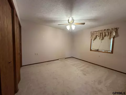 301 E Sumner St, Western, NE 68464 photo 28