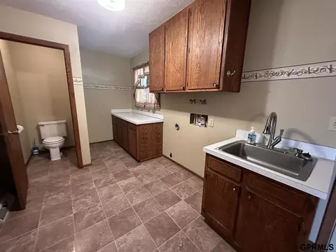 301 E Sumner St, Western, NE 68464 photo 32