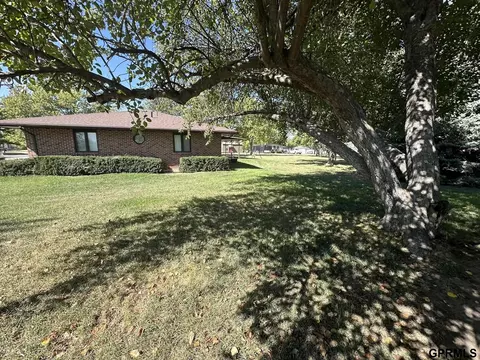 301 E Sumner St, Western, NE 68464 photo 6