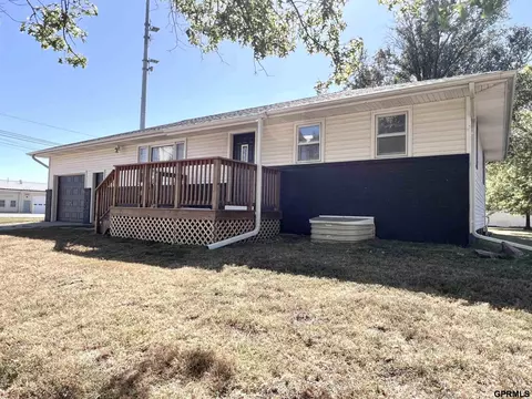 545 F St, Geneva, NE 68361