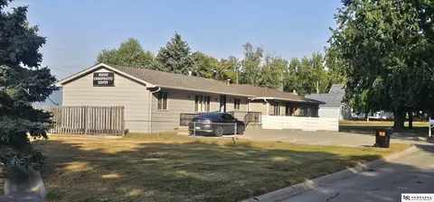216 W 3rd St, Wahoo, NE 68066 photo 2