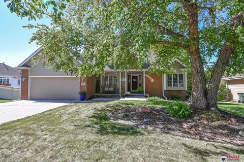 7421 S 35th St, Lincoln, NE 68516