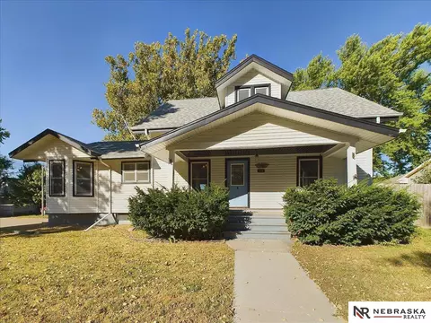 315 S F St, Milford, NE 68405