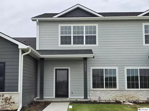11417 N 161 Ct, Bennington, NE 68007