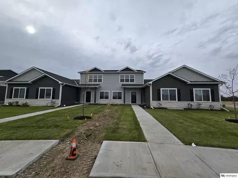 11419 N 161st Ct, Bennington, NE 68007