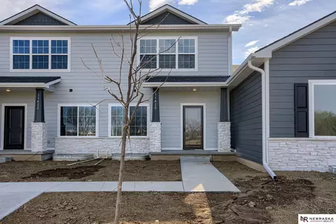 11420 N 161st Ct, Bennington, NE 68007
