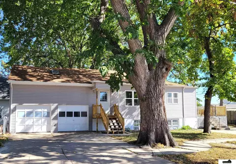 4030 N 57th St, Lincoln, NE 68507