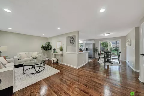 2130 S 51st St, Lincoln, NE 68506