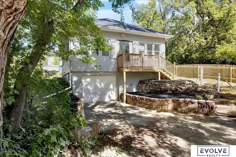 4534 Nebraska Ave, Omaha, NE 68104
