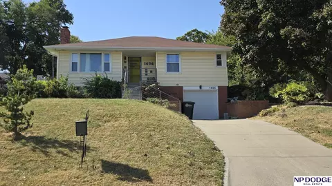 1404 N 60th St, Omaha, NE 68132